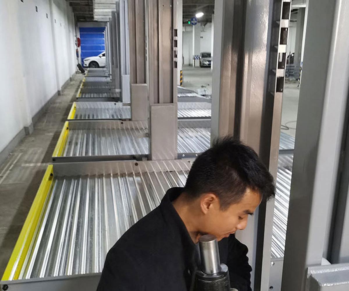 七星區(qū)三層升降平移機械式立體停車設備回收