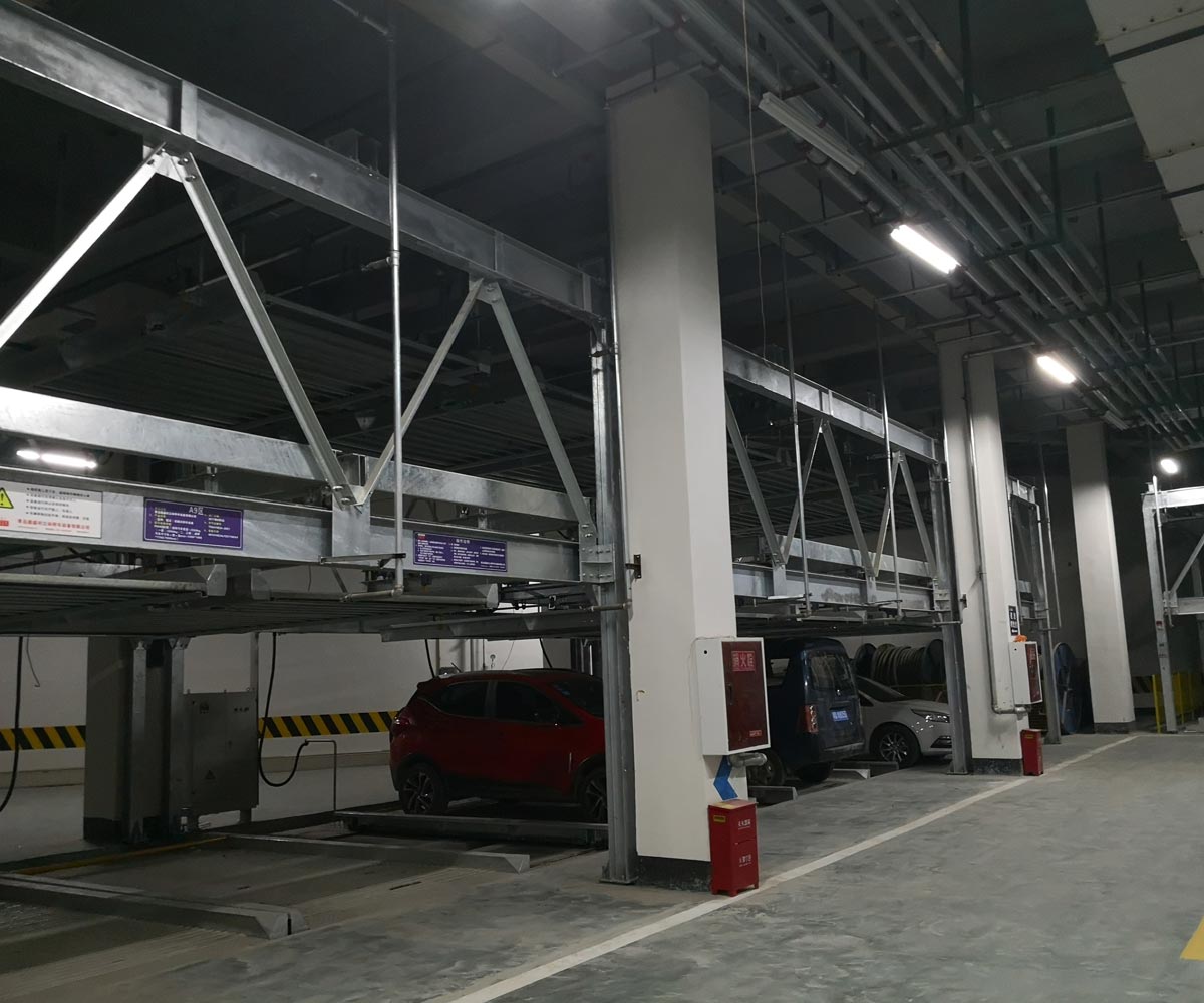 負一正三地坑PSH4D1四層升降橫移機械式停車設備